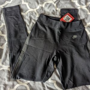 NWT Nike black reflective side stripe tight legging pants XS